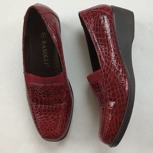 Rasolli Patent Leather Crocodile Print Wedge Slip On Loafer 7 Red